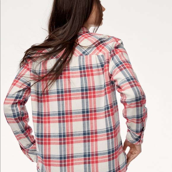 NWT TNA Bristo shirt woman’s L - Picture 5 of 7